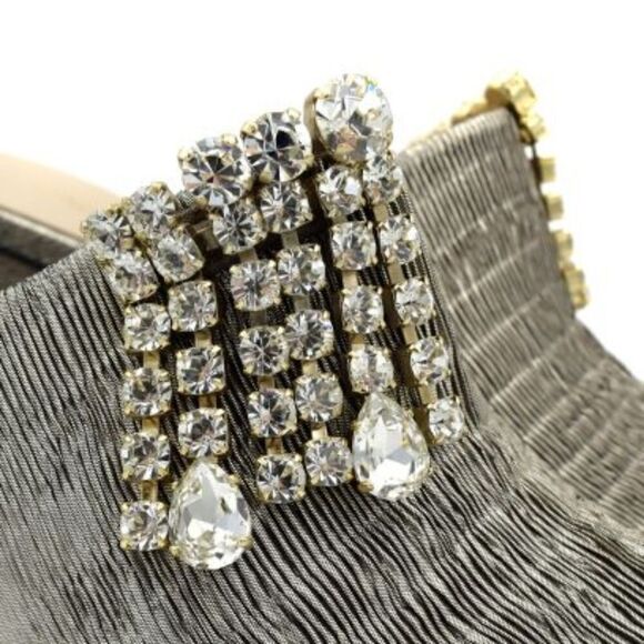 Stuart Weitzman  - Picture 5 of 6